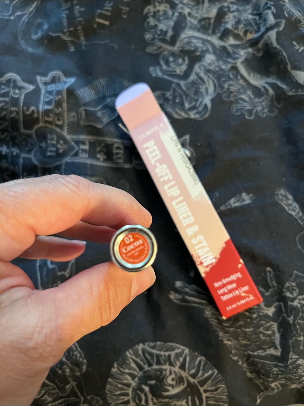 Cilrofelr Peel Off Lip Liner Stain, Long Wear Tattoo Lip Liner with Tweezer - Picture 4 of 4